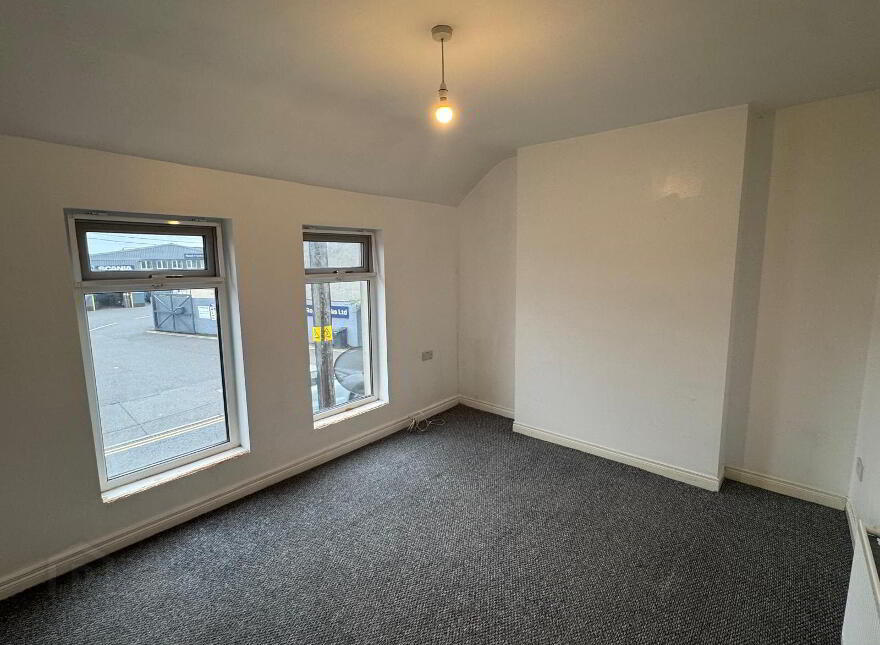 109 Circular Road, Larne, BT40 3AQ