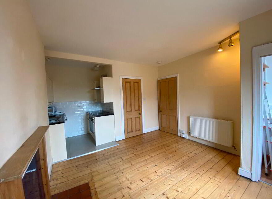 2 Wardlaw Terrace, Gorgie, Edinburgh, EH11 1UH