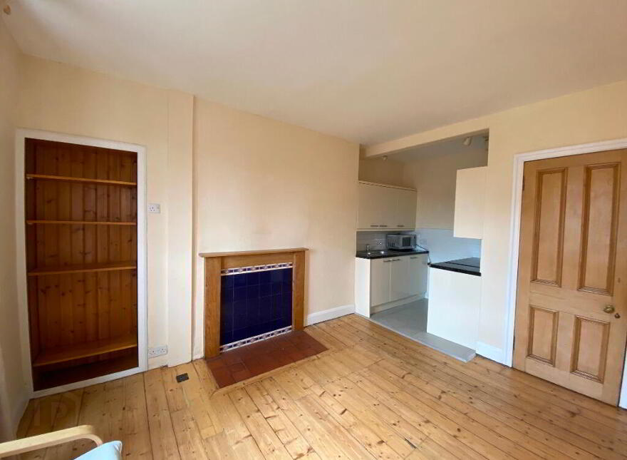 2 Wardlaw Terrace, Gorgie, Edinburgh, EH11 1UH
