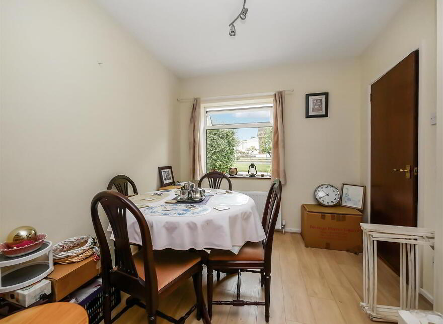 1 Lough Fine Park, Off The Hillsborough Road, Carryduff, Belfast, BT8 8PQ