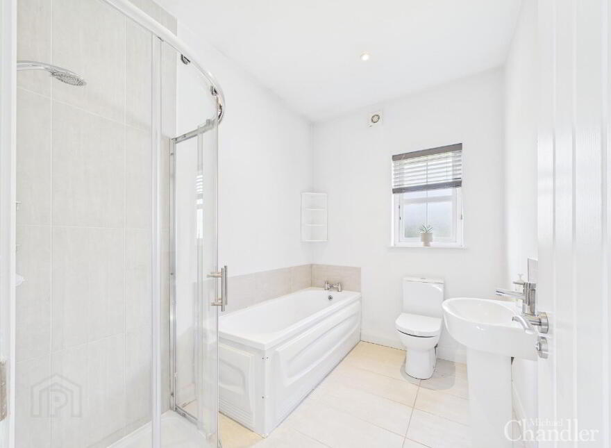10 Moss Lane, Ballynahinch, BT24 8FE