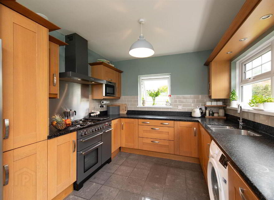 13 Kilwood Crescent, Crossgar, BT30 9DF