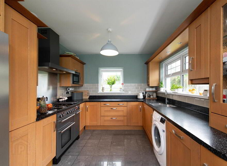 13 Kilwood Crescent, Crossgar, BT30 9DF