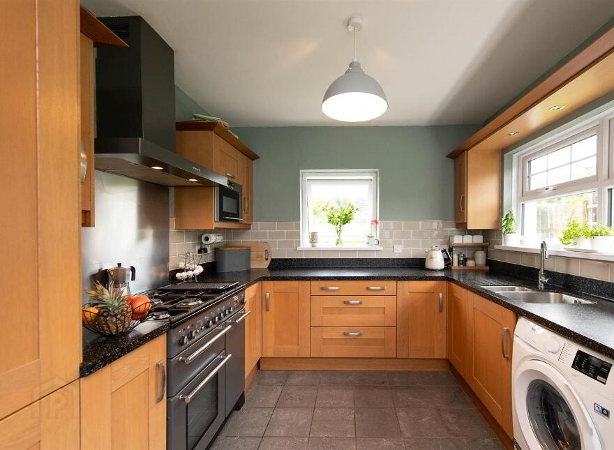 13 Kilwood Crescent, Crossgar, BT30 9DF