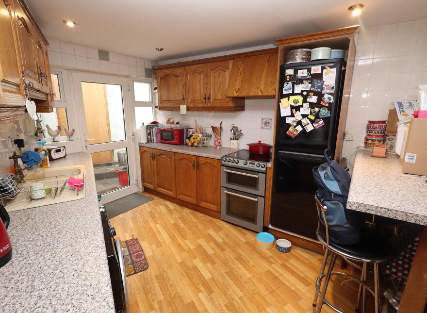 3 Lodge Row, Doagh Road, Newtownabbey, BT36 6TQ