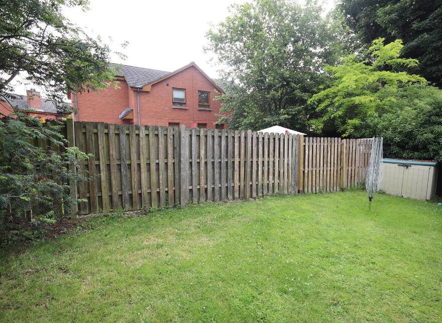 3 Lodge Row, Doagh Road, Newtownabbey, BT36 6TQ