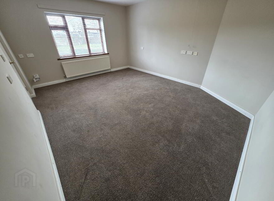 8 Brookfield, Magheramason, Londonderry, BT47 2RT