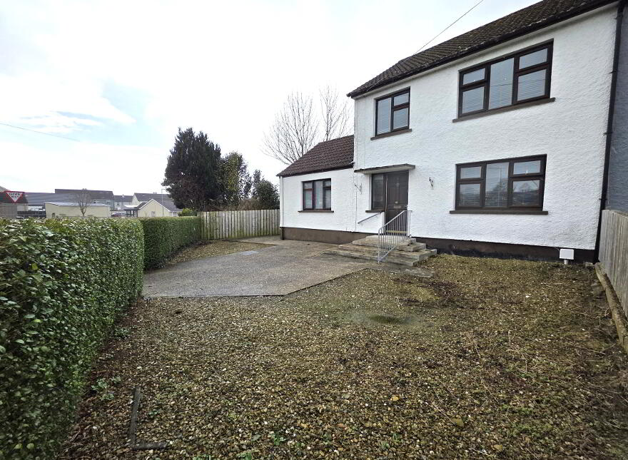 8 Brookfield, Magheramason, Londonderry, BT47 2RT
