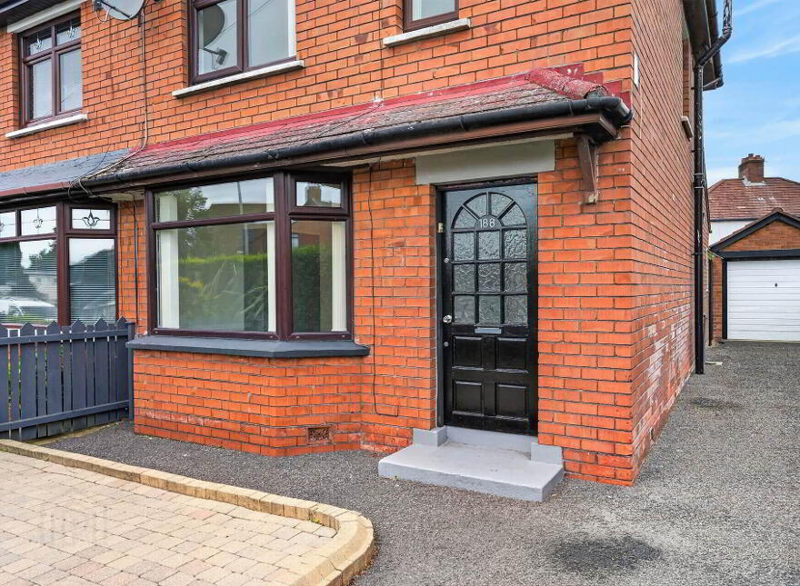188 Grand Parade, Belfast, BT5 5PE