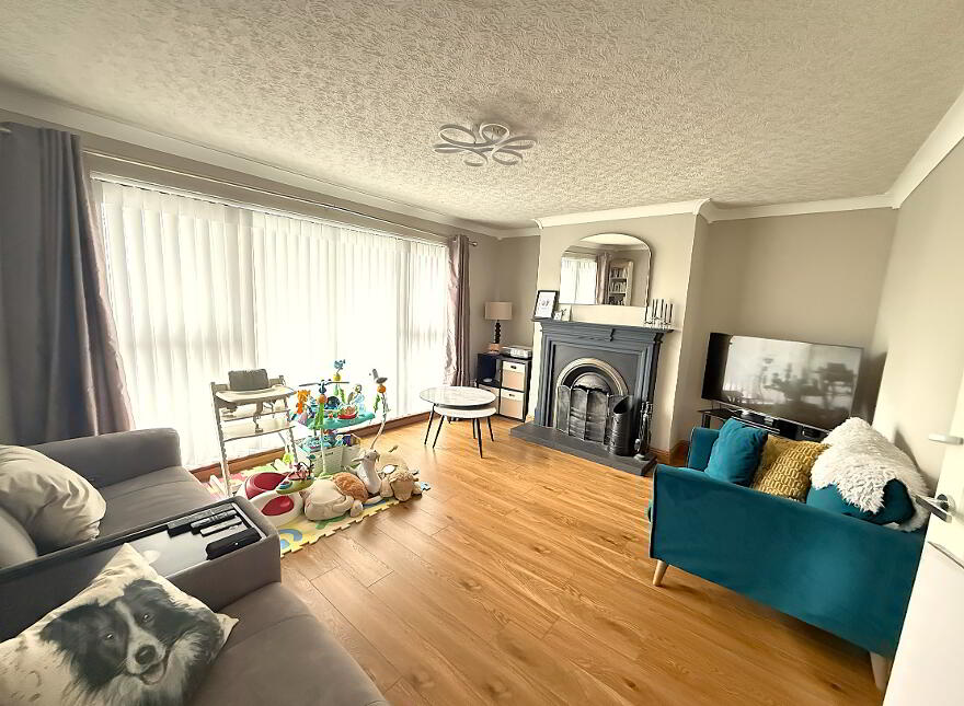 33 St Marks Wood, Lisburn, BT28 3AQ