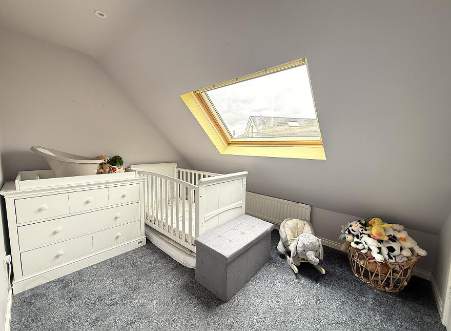 33 St Marks Wood, Lisburn, BT28 3AQ