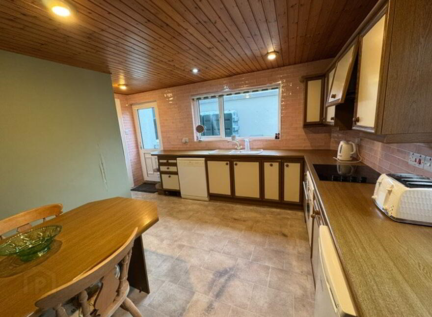 3 Balfour Avenue, Whitehead, BT38 9RA