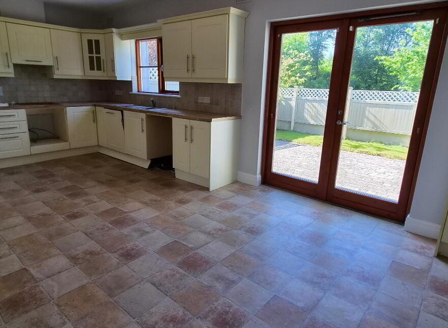 5 O'Carolan's Court, Kilronan, Ballyfarnon, Boyle, F52AH02