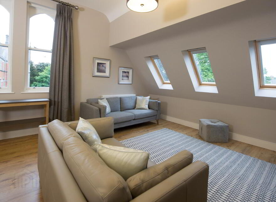 Apt 5 Carolan House, 56 Rossmore Drive, Belfast, BT7 3LA