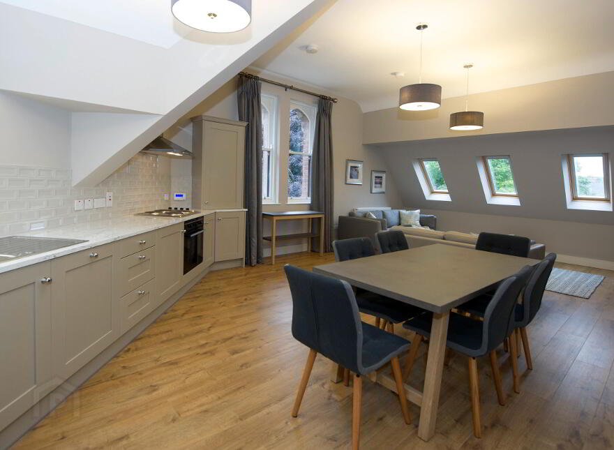 Apt 5 Carolan House, 56 Rossmore Drive, Belfast, BT7 3LA