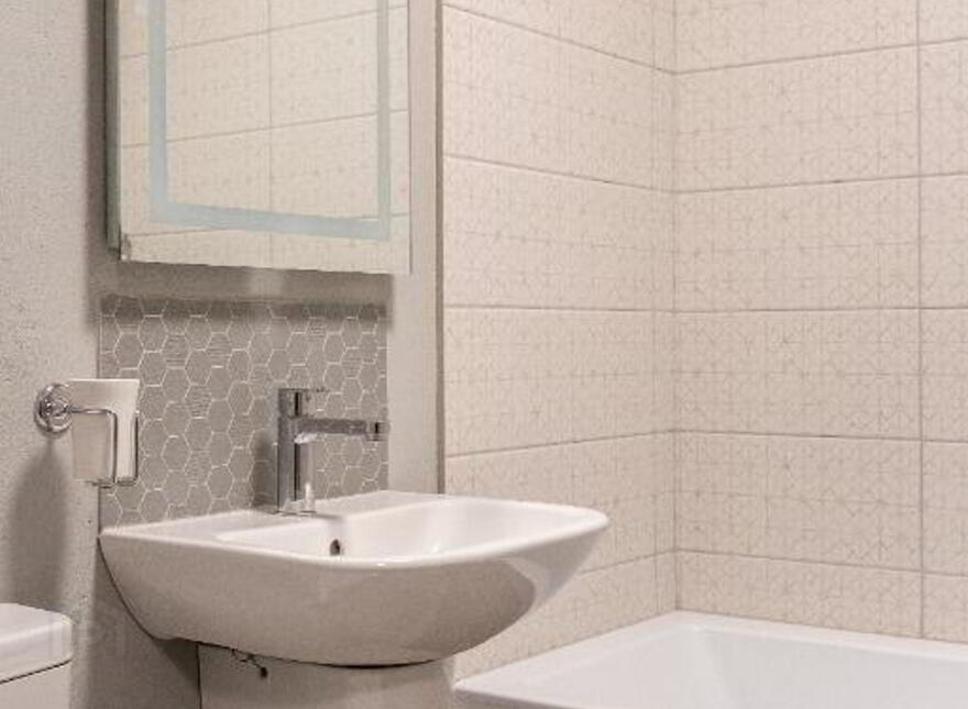 Apt 7 The Residence, 334 Ormeau Road, Belfast, BT7 2GE