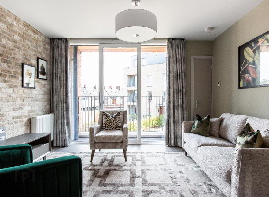 Apt 8 The Residence, 334 Ormeau Road, Belfast, BT7 2GE