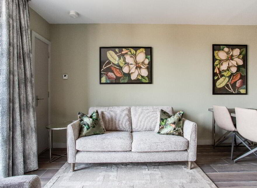Apt 8 The Residence, 334 Ormeau Road, Belfast, BT7 2GE