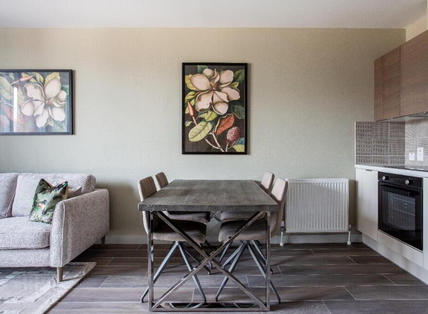 Apt 8 The Residence, 334 Ormeau Road, Belfast, BT7 2GE