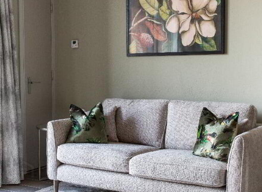 Apt 8 The Residence, 334 Ormeau Road, Belfast, BT7 2GE