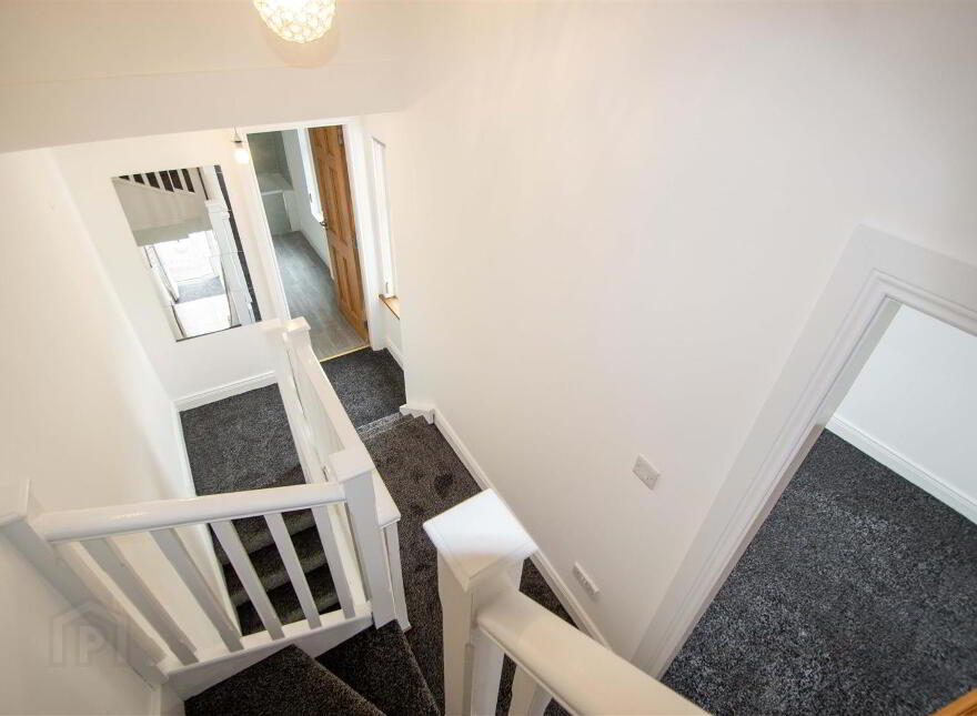 8 Hugo Street, Falls Road, Belfast, BT12 6ET