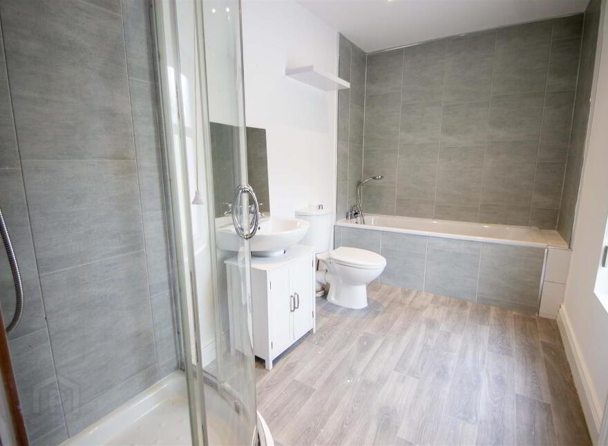 8 Hugo Street, Falls Road, Belfast, BT12 6ET