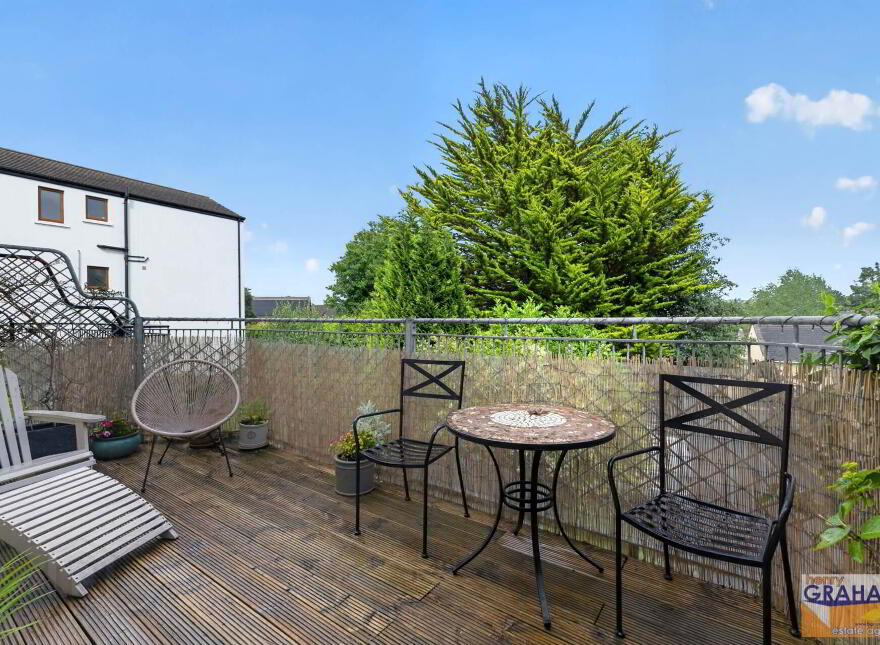 Violet Vale, Hillsborough Road, Lisburn, BT28 1JX