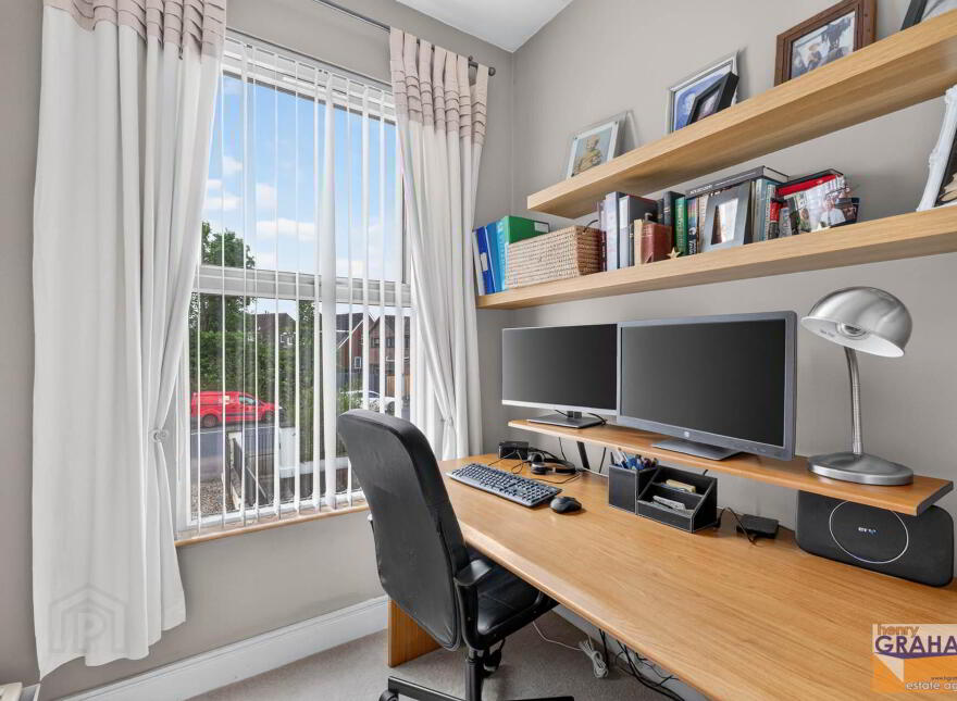 Violet Vale, Hillsborough Road, Lisburn, BT28 1JX