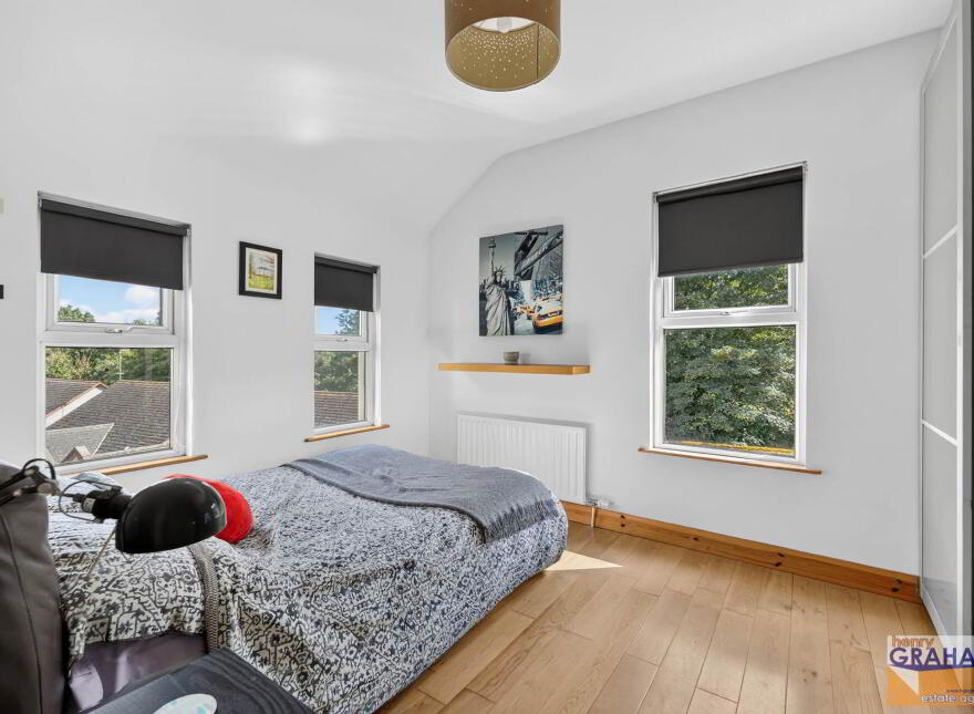 Violet Vale, Hillsborough Road, Lisburn, BT28 1JX