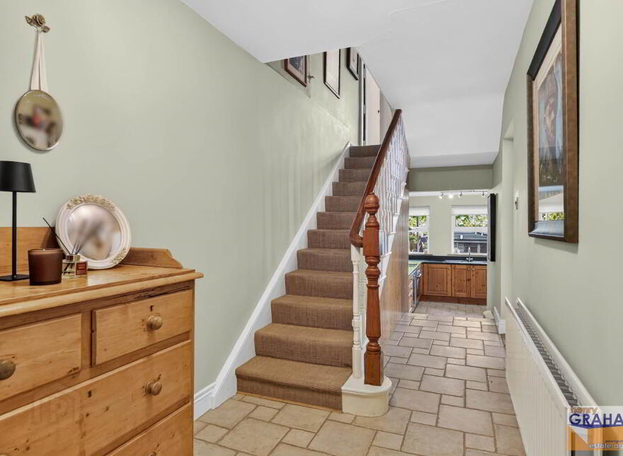 Violet Vale, Hillsborough Road, Lisburn, BT28 1JX
