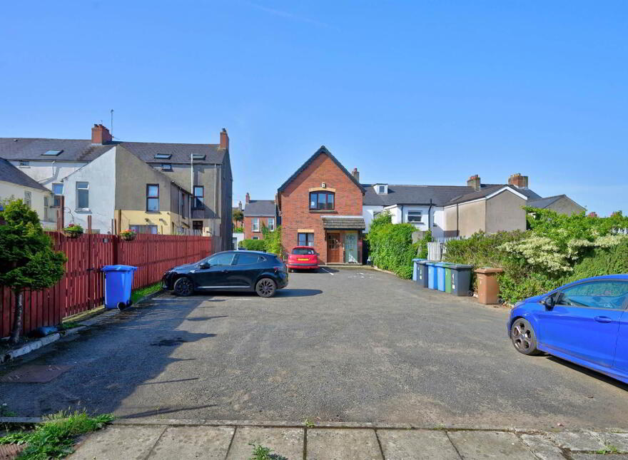 5 Downshire Mews, 28 Downshire Road, Holywood, BT18 9LX