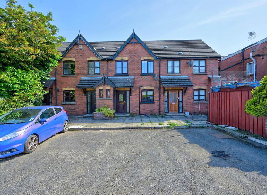 5 Downshire Mews, 28 Downshire Road, Holywood, BT18 9LX