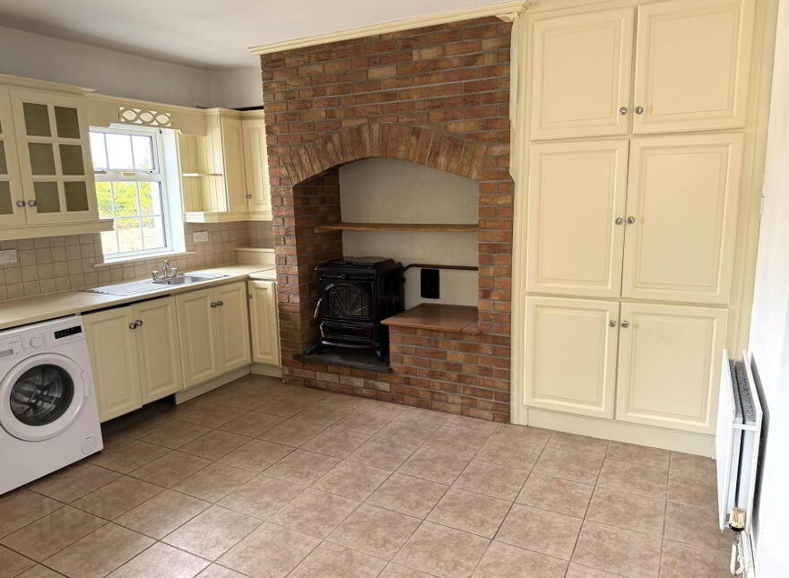 Castle Avenue, Borris In Ossory, Portlaoise, R32N2H2