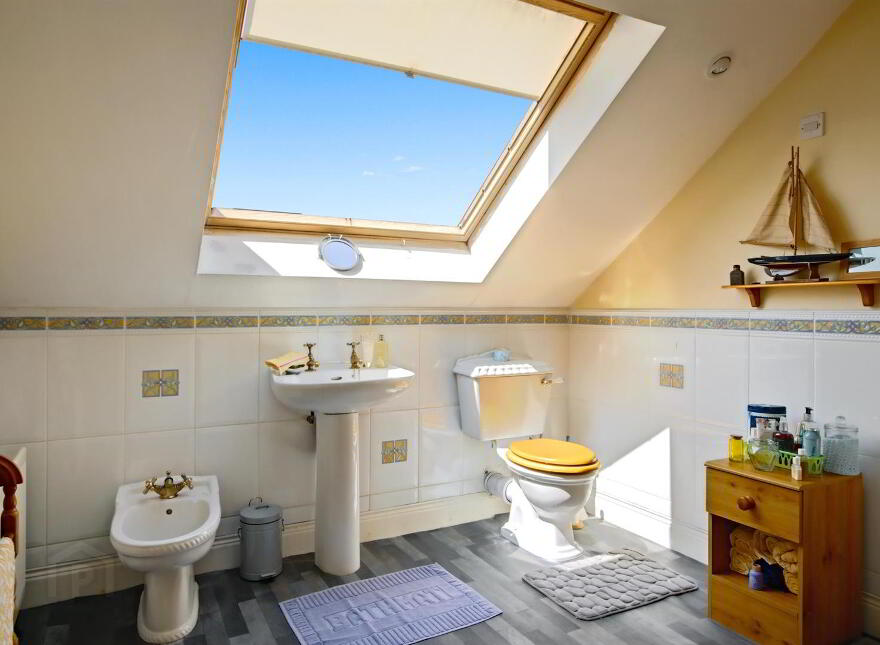 8 Mount Michael Grove, Four Winds, Belfast, BT8 6ZJ