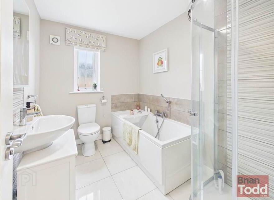 Porter Green Grove, Larne, BT40 2FS