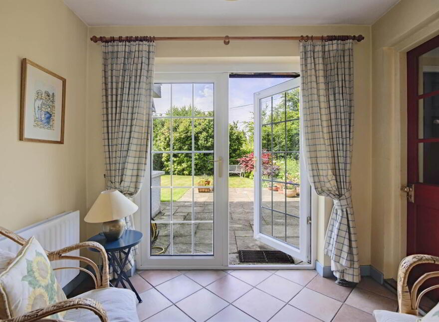82 House With Site With FPP, &, 82A Bangor Road, Marino, Holywood, BT18 0LW