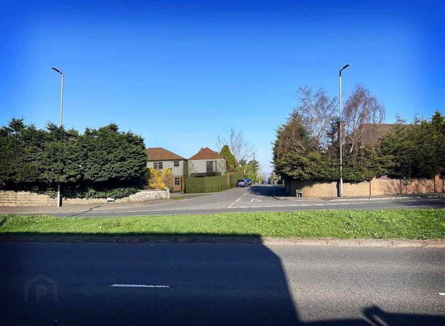 82 House With Site With FPP, &, 82A Bangor Road, Marino, Holywood, BT18 0LW