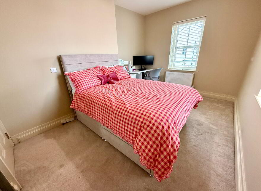 164 Barleyfields, Culmore, Derry, BT48 8TQ