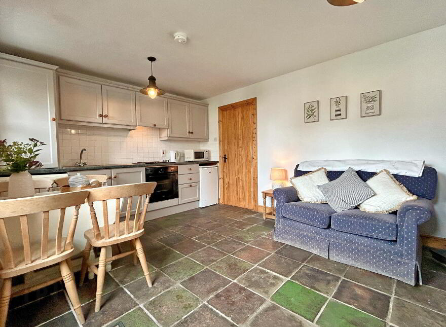 7 McShane Glen, 129 Whitepark Road, Ballintoy, Ballycastle, BT54 6ND