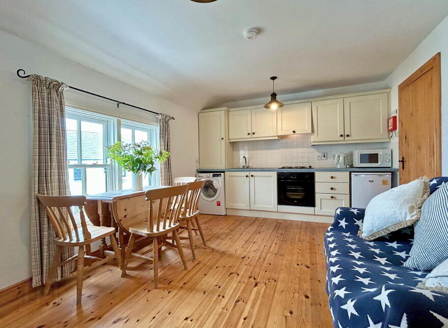 8 McShane Glen, 129 Whitepark Road, Ballintoy, Ballycastle, BT54 6ND
