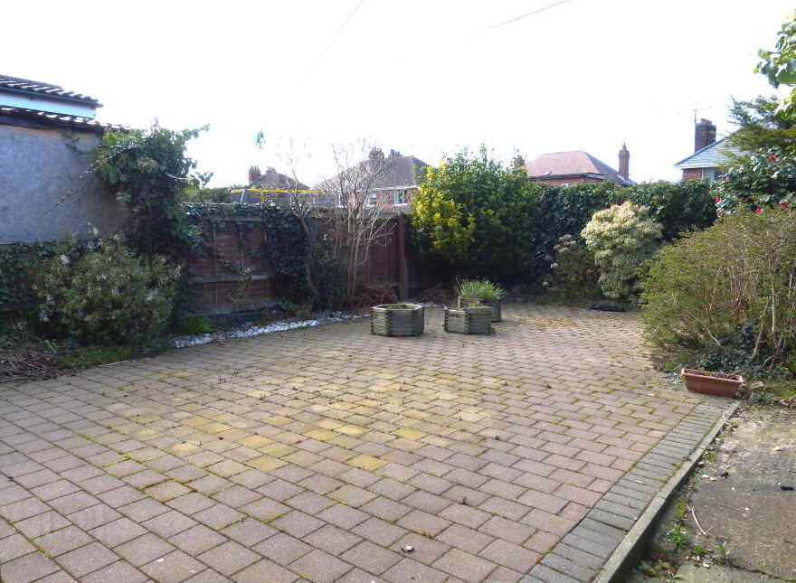 17 Abbey Ring, Holywood, BT18 9NS