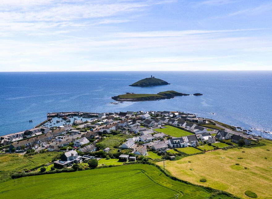 Cotton Rock, The Cliffs, Ballycotton, P25XT44