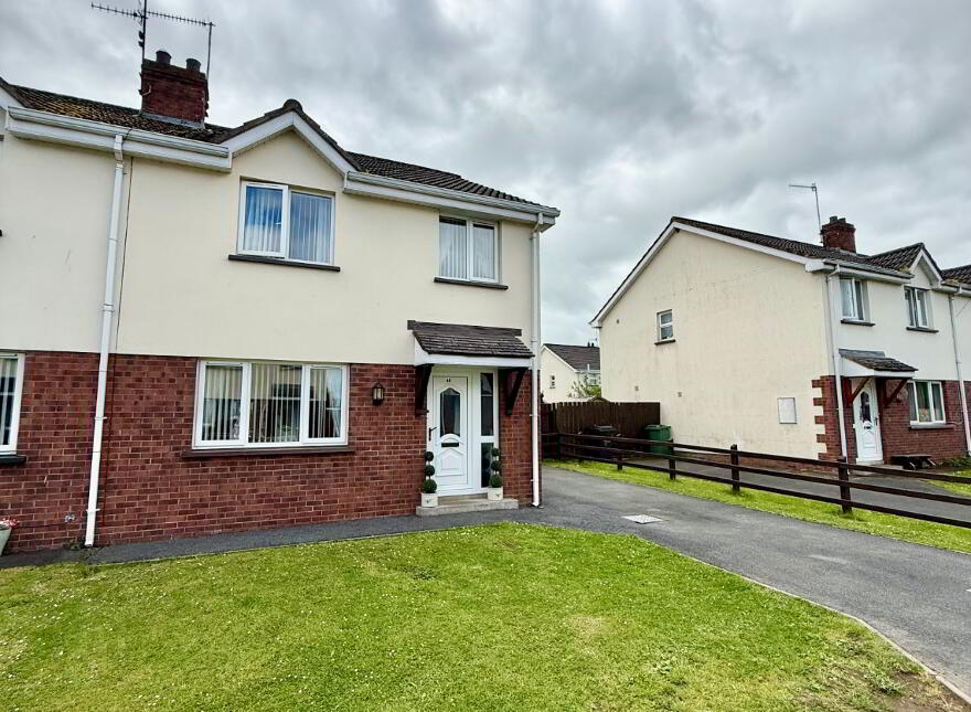 45 Navan Court, Armagh, BT60 4PF