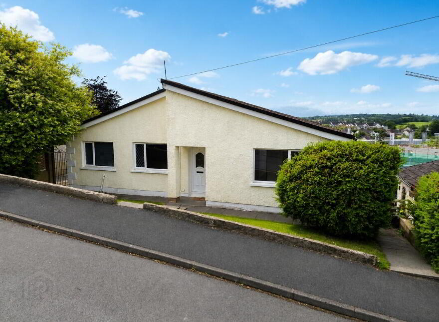 8 Thornville Park, Omagh, BT78 5HQ