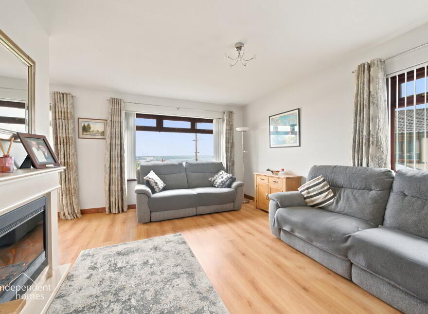 15 Cuillin Heights, Larne, BT40 2DJ