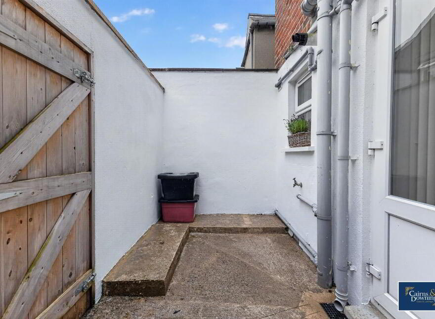 11 Willowholme Street, Belfast, BT6 8NW