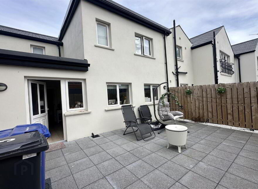 3 Dunmurry Lane, Belfast, BT17 9RP