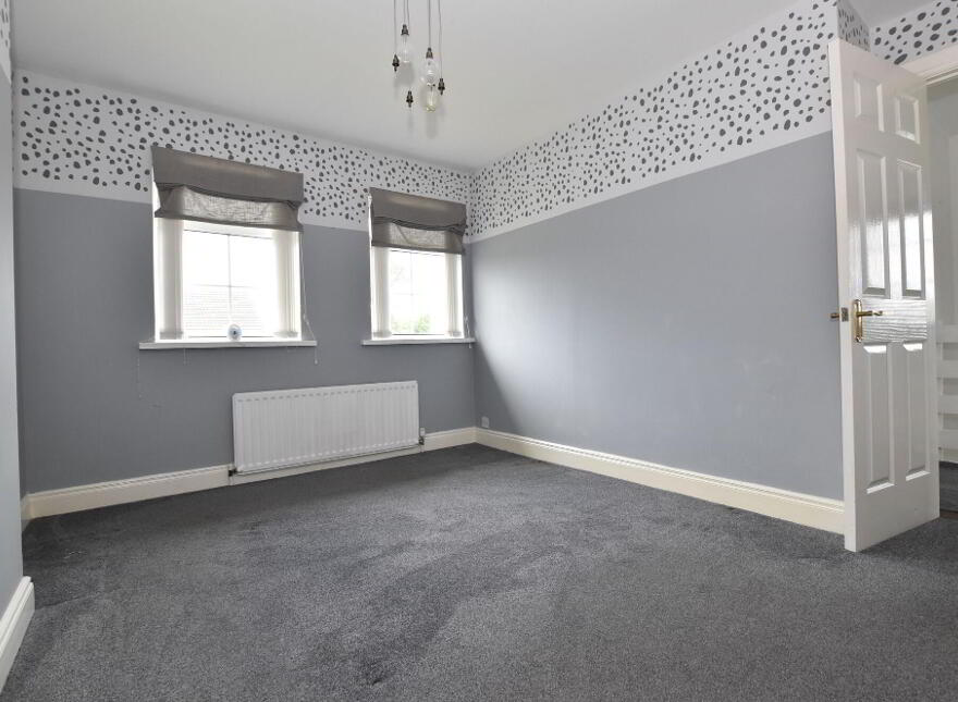 2 New Helmsley, Moira, BT67 0NY