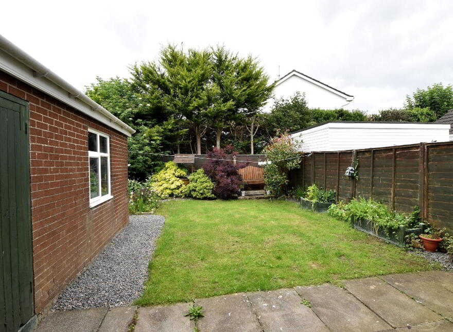 2 New Helmsley, Moira, BT67 0NY