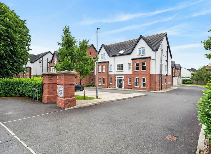 Apt 3, 3 Loughan Hall, Belfast, BT16 2FQ